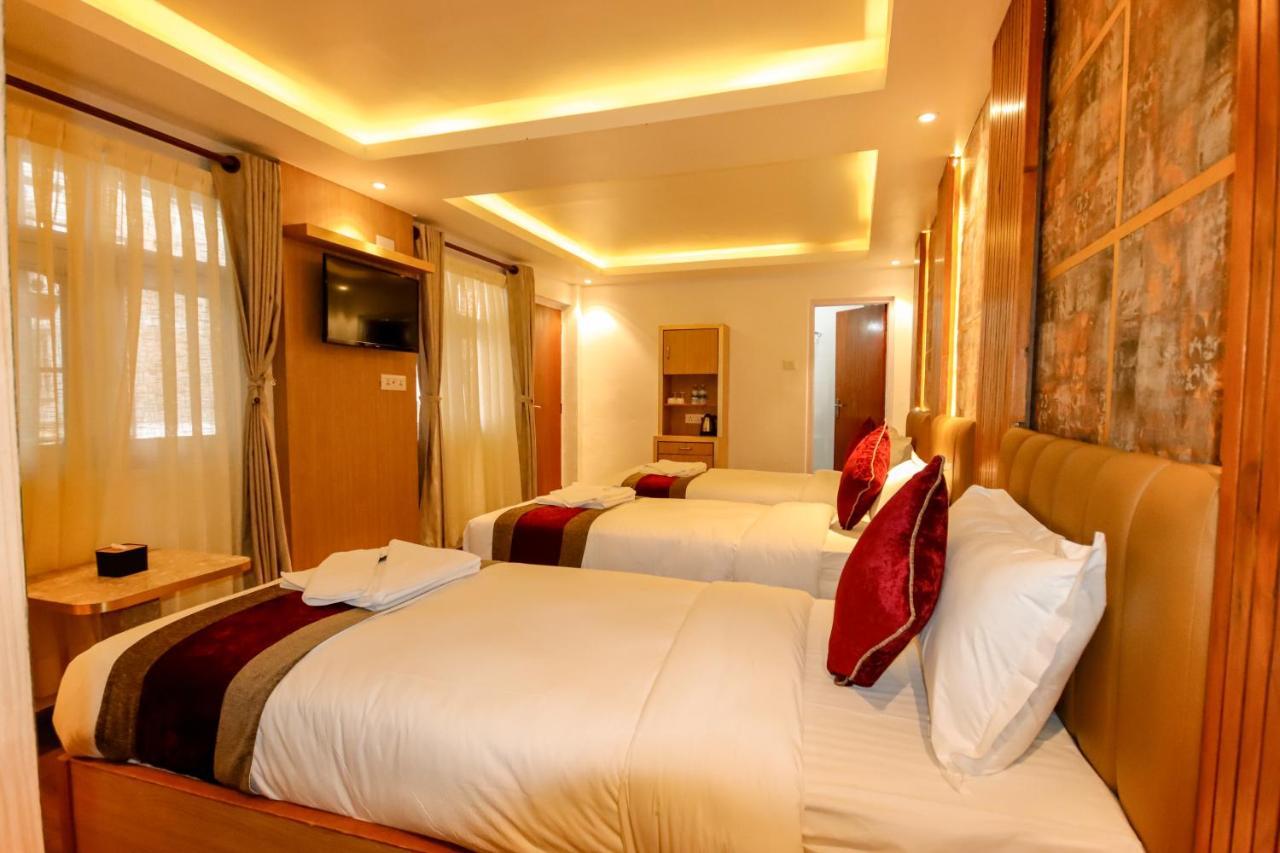 Hotel Elegant Kathmandu Inn Екстер'єр фото