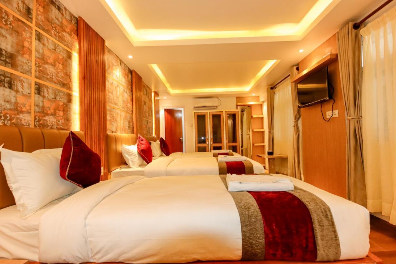 Hotel Elegant Kathmandu Inn Екстер'єр фото